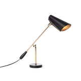 Bordlampe i jern – nordisk