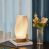 Bordlampe i metal med dobbelt skærm – moderne dæmpbar bordbelysning