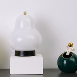 Bordlampe i creme med pæreform og touch – fransk bærbar