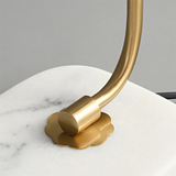 Bordlampe i metal og glas med marshmallow-form