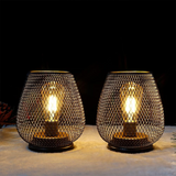 Bordlampe i metal med gitterskærm – trådløs opladelig bordbelysning