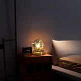 Bordlampe i isglas – moderne