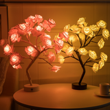 Bordlampe med rosenmotiv – dekorativ trælampe i otte farver