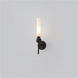Kobbervæglampe – aflang vægbelysning til gangen