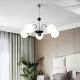 Lysekrone i glas – nordisk loftlampe til stuen