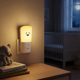 Natlampe til stikkontakten – dæmpbar lampe med skumringssensor