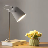 Bordlampe med justerbar arm – nordisk skrivebordslampe