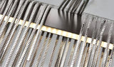 Lysekrone i aluminium & stål – Heine | Nordisk design