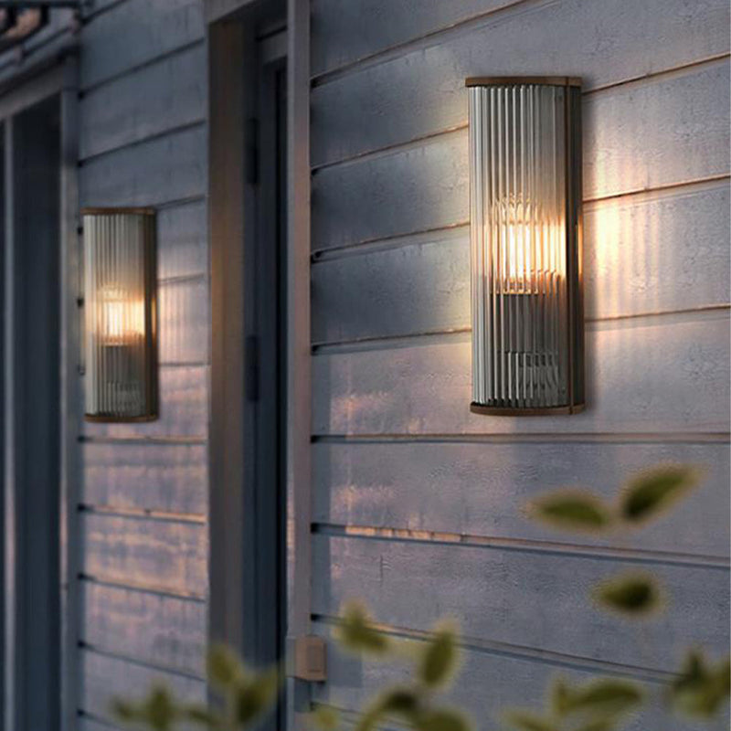 Væglampe – minimalistisk smal vægbelysning til dørkarmen
