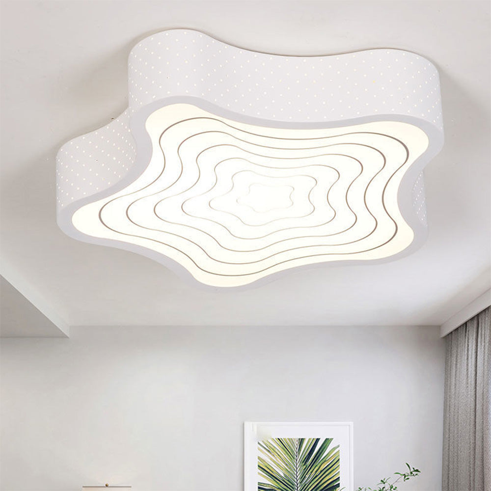 Loftlampe med stjerneform – enkel loftbelysning
