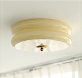 Loftlampe i glas – dansk bauhaus loftbelysning til stuen