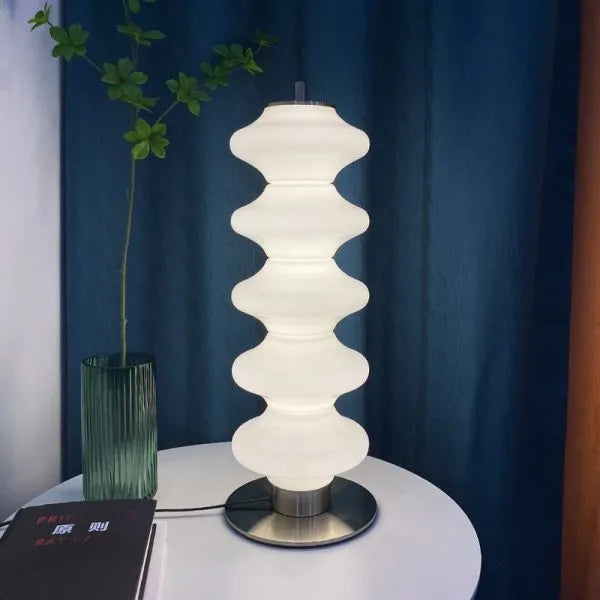 Designer-bordlampe i hvidt glas – moderne