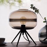 Designer-bordlampe med glasskærm – moderne