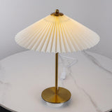 Bordlampe med plisseret skærm – midcentury