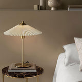 Bordlampe med plisseret skærm – midcentury