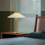Bordlampe med plisseret skærm – midcentury