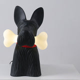 Bordlampe i resin formet som en hund – moderne