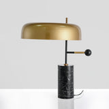 Bordlampe – moderne høj sort til natbordet