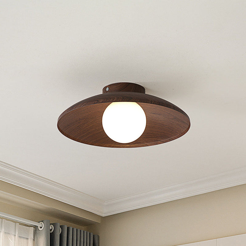 Loftlampe i jern og træ i naturbrun – loftbelysning