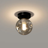 Loftlampe med glaskugle – nordisk loftbelysning