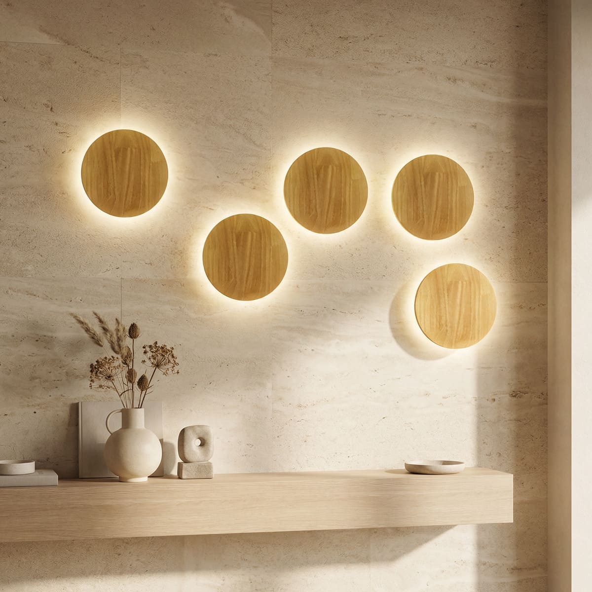 LED-væglampe i træ med hørlook – skandinavisk vægbelysning til soveværelset