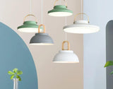 Pendellampe i jern & træ – Linnea | Integreret LED