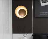 Væglampe i metal & akryl – Ivar | Nordisk design
