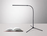 Gulvlampe i aluminium – Sune | 43 × 28 × 8 cm