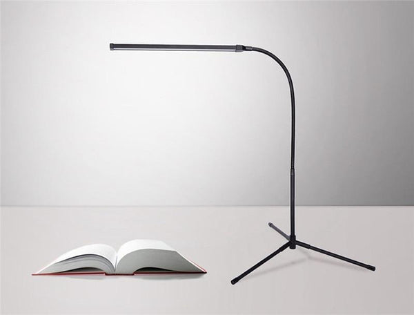 Gulvlampe i aluminium – Sune | 43 × 28 × 8 cm