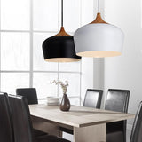 Pendellampe i jern & træ – Karl | Nordisk design