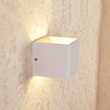 Væglampe i aluminium & akryl – Leif | Integreret LED