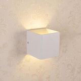 Væglampe i aluminium & akryl – Leif | Integreret LED