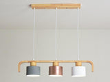 Lysekrone i jern & træ – Ilva | Nordisk design
