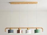 Lysekrone i jern & træ – Ilva | Nordisk design