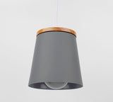 Pendellampe i træ & metal – Gudrun | Nordisk design
