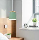 Pendellampe i træ & metal – Gudrun | Nordisk design