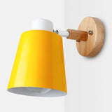 Væglampe i jern & træ – Inga | Nordisk design
