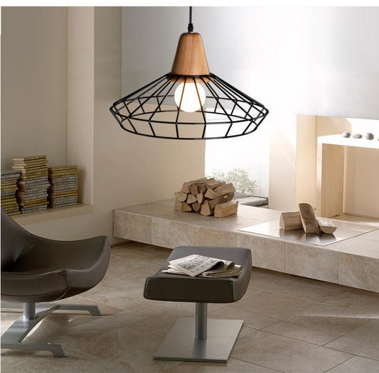 Pendellampe i jern & træ – Janne | Nordisk design