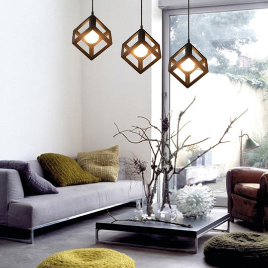 Pendellampe i metal & jern – Doris | Nordisk design