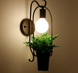Væglampe i jern & metal – Lund | 20 × 53 cm