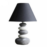 Bordlampe i keramik & stof – Lind | Nordisk design