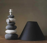 Bordlampe i keramik & stof – Lind | Nordisk design
