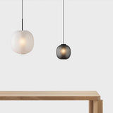 Pendel i matteret glas med lanterneform – retro hængelampe