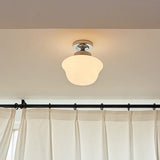 Loftlampe med glasskærme i creme – skandinavisk loftbelysning