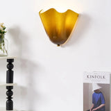 Væglampe i farvet glas – retro vægbelysning i art déco-stil
