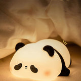 LED-natlampe i silikone formet som en panda
