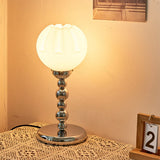 Bordlampe i glas med blomsterform – vintage bauhaus