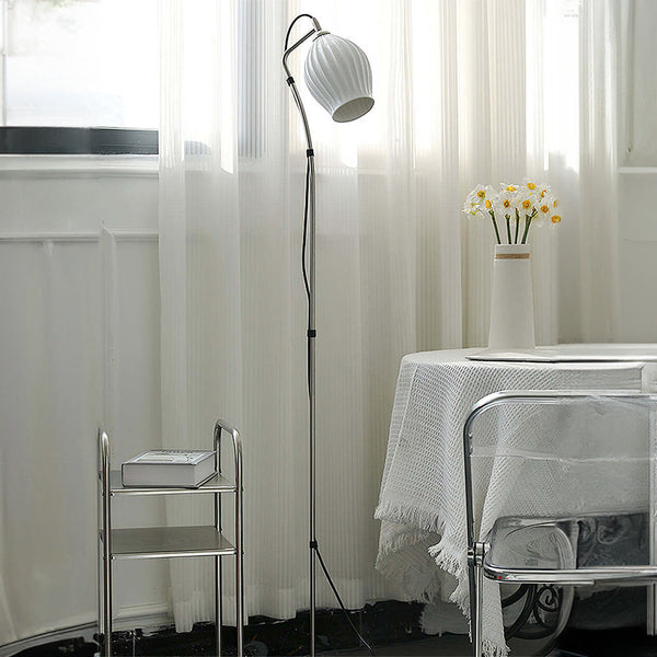 Gulvlampe i riflet keramik – vintage standerlampe
