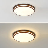 LED-loftlampe i valnød – enkel loftbelysning til soveværelset