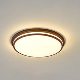 LED-loftlampe i valnød – enkel loftbelysning til soveværelset